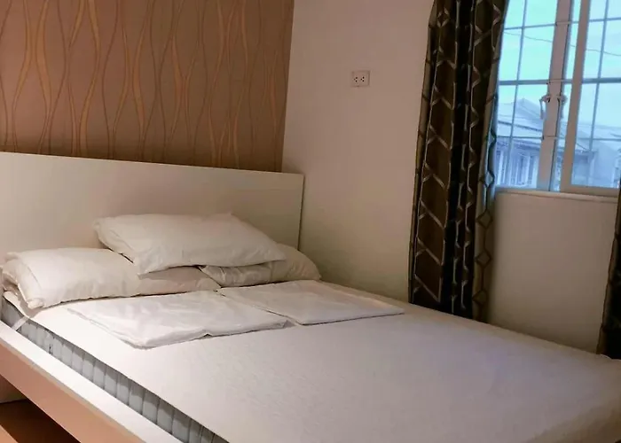 Modern 2 Storey 2br With 2 Parking Space * Manila